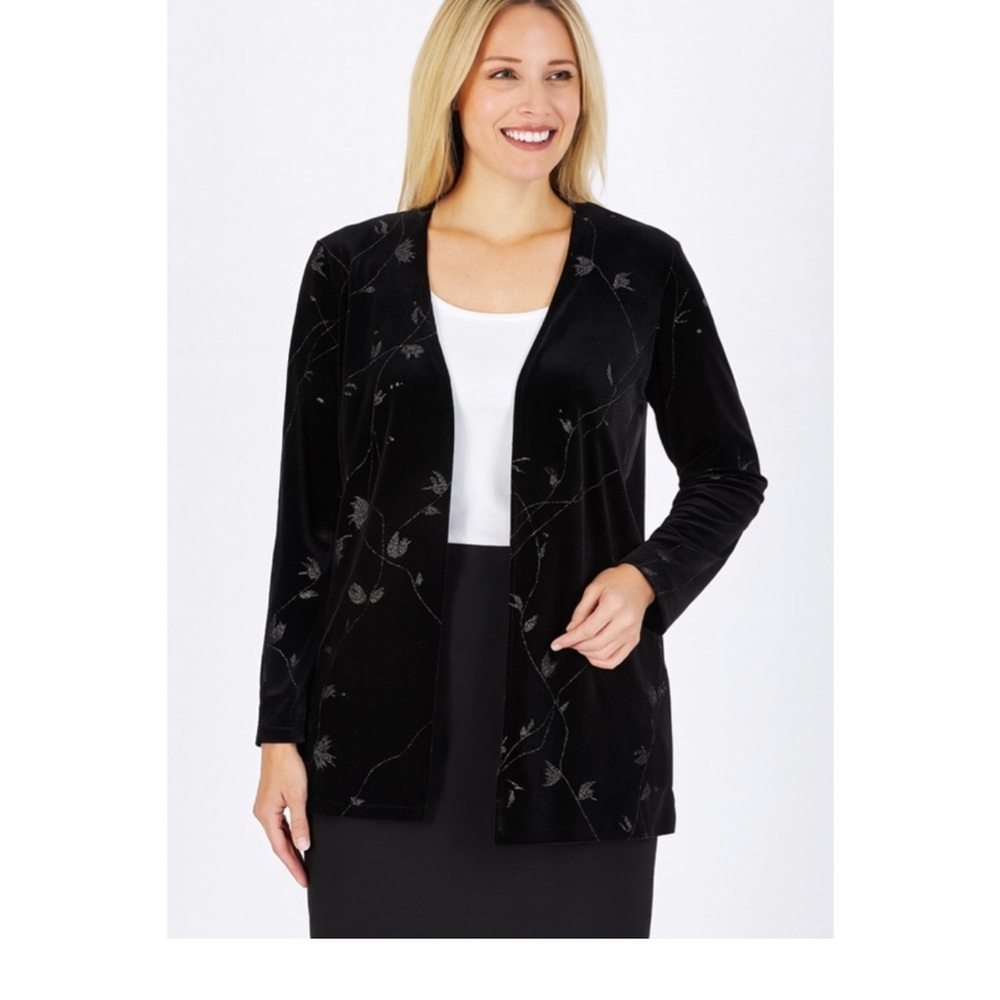 Elegant Black Velvet Blazer